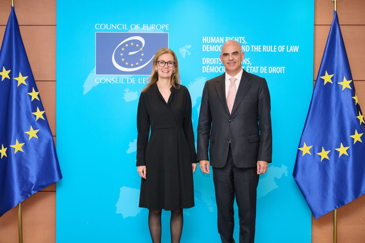 Signing of a voluntary contribution with Sabine Monauni, Deputy Prime Minister and Minister for Foreign Affairs of Liechtenstein