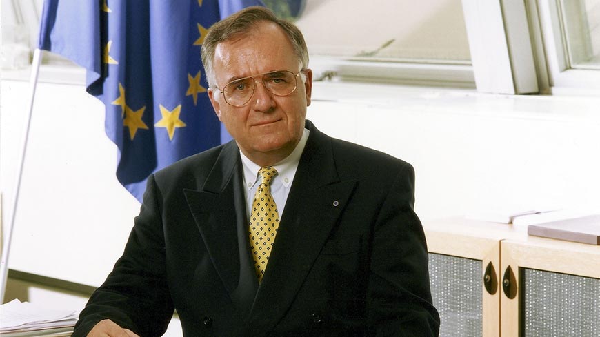 Secretary General Alain Berset expresses his sadness over death of Walter Schwimmer, Secretary General from 1999 to 2004