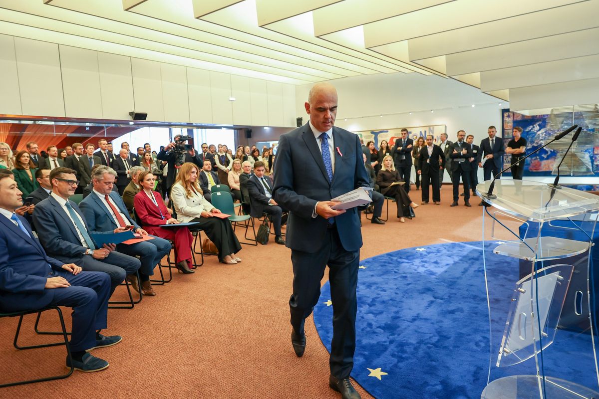 Alain Berset rises to speak at the signing ceremony
