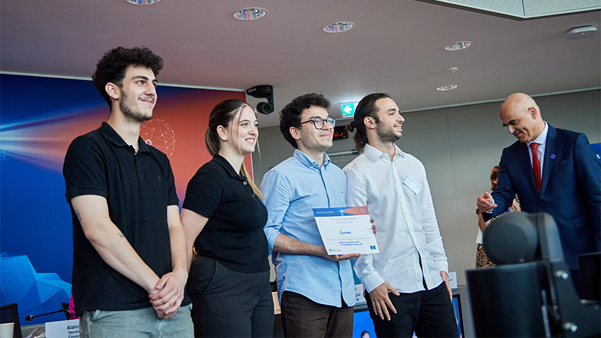 Quorum, du Royaume-Uni remporte le hackathon sur la démocratie organisé par le Conseil de l'Europe