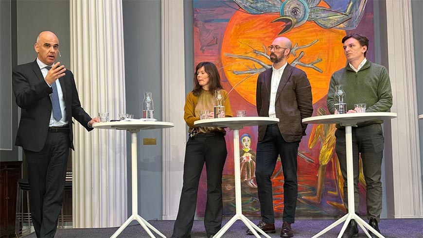 Première visite officielle du Secrétaire Général en Norvège : renforcer la résilience démocratique et intensifier la coopération