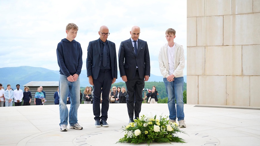 Secretary General at Struthof: a visit to keep remembrance alive among young people