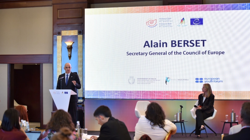 “Youth perspectives in every decision – that is the spirit of the New Democratic Pact for Europe”